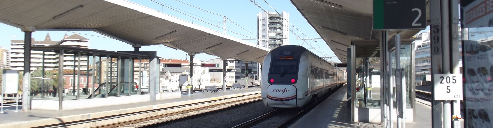 Leiebil ved Girona jernbanestasjon